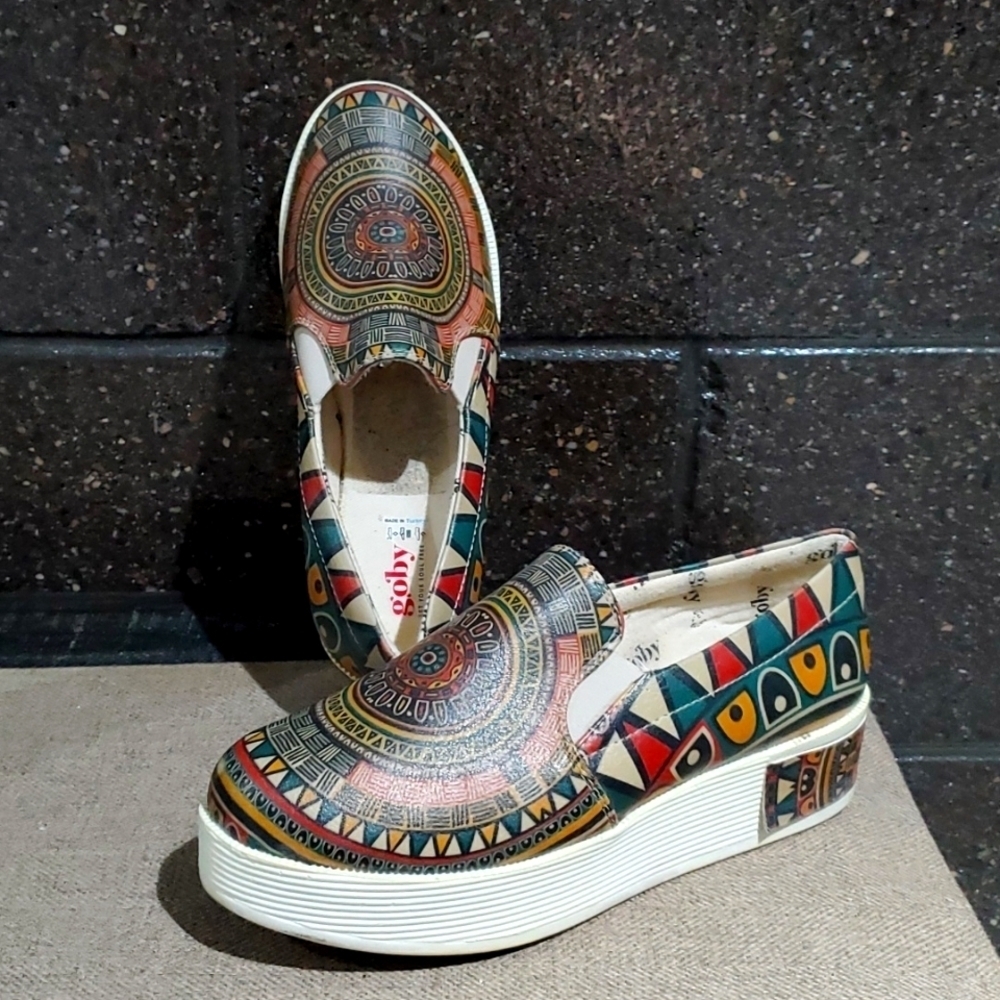 GOBY SLIP ON PLATFORM VEGAN CHUNKY SNEAKERS WITH AZTEC PRINT TRAINERS ART